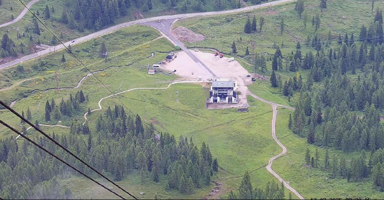 Webcam Passo San Pellegrino-Falcade  - Panorama N-E