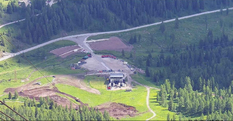 Webcam Пассо Сан-Пеллегрино-Фалькаде  - Panorama N-E