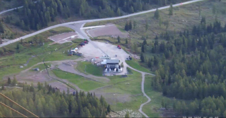 Webcam Пассо Сан-Пеллегрино-Фалькаде  - Panorama N-E