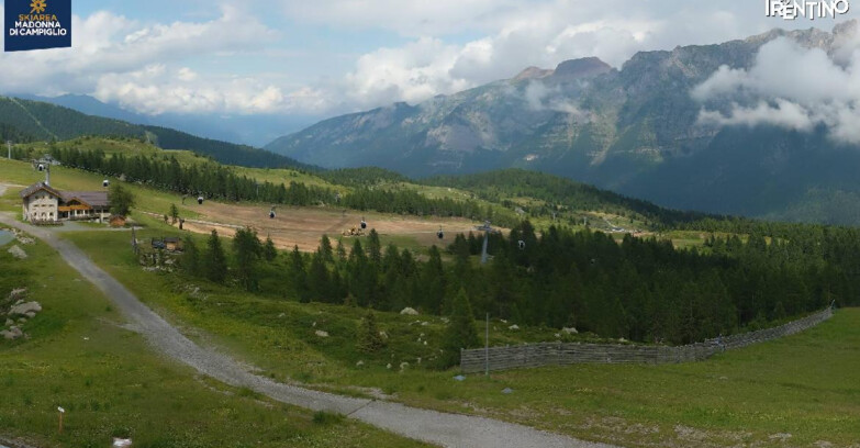 Webcam Madonna di Campiglio - Rifugio Viviani
