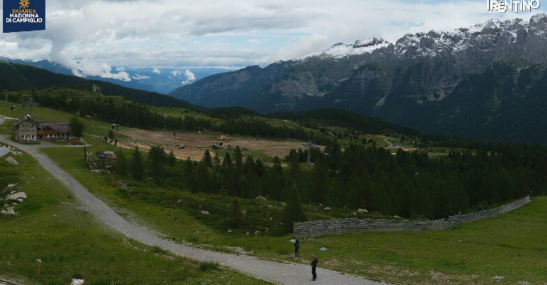 Webcam Мадонна-ди-Кампильо  - Rifugio Viviani