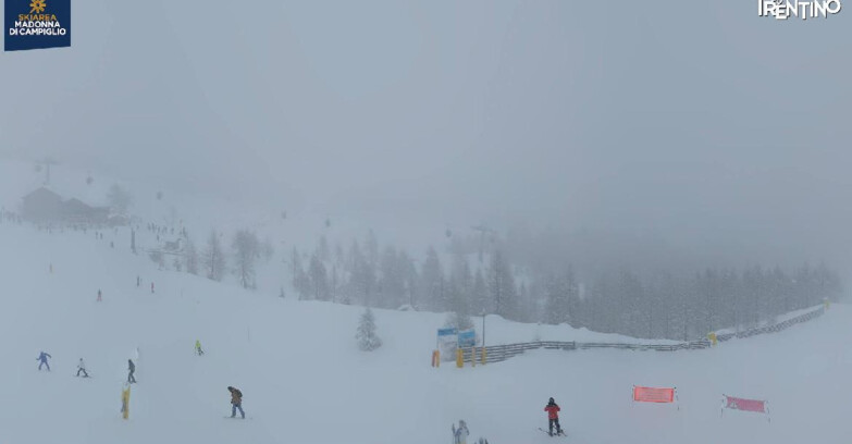 Webcam Madonna di Campiglio - Campiglio Rifugio Viviani 