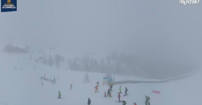 Webcam Madonna di Campiglio - Campiglio Rifugio Viviani 