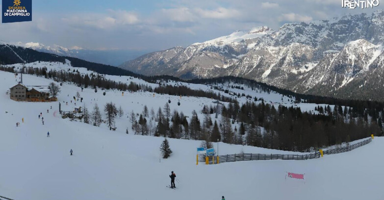Webcam Madonna di Campiglio - Rifugio Viviani