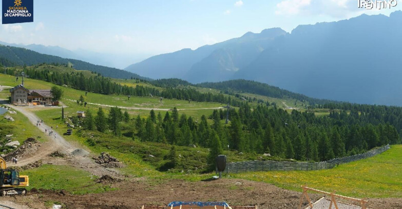 Webcam Мадонна-ди-Кампильо  - Rifugio Viviani