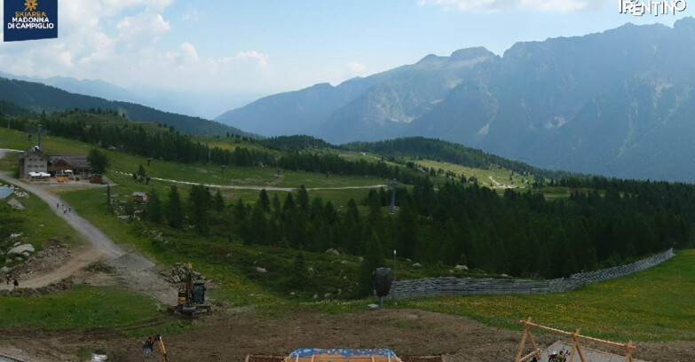 Webcam Мадонна-ди-Кампильо  - Rifugio Viviani