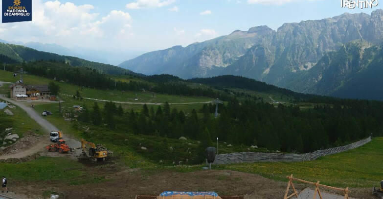 Webcam Madonna di Campiglio - Rifugio Viviani