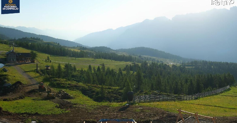 Webcam Мадонна-ди-Кампильо  - Rifugio Viviani