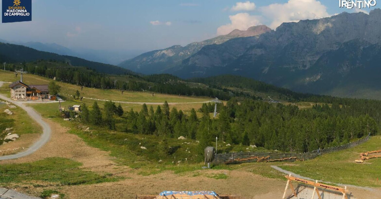 Webcam Madonna di Campiglio - Rifugio Viviani