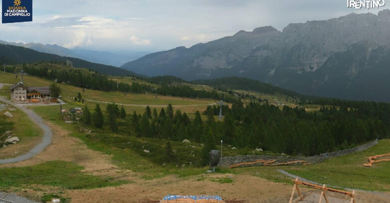 Webcam Madonna di Campiglio - Rifugio Viviani