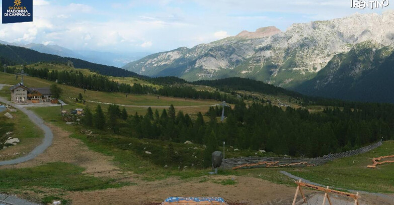 Webcam Madonna di Campiglio - Rifugio Viviani