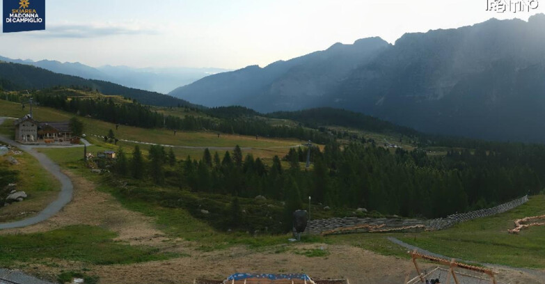 Webcam Madonna di Campiglio - Rifugio Viviani