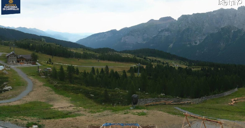 Webcam Madonna di Campiglio - Rifugio Viviani