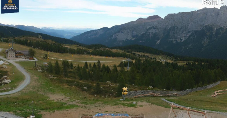 Webcam Madonna di Campiglio - Rifugio Viviani