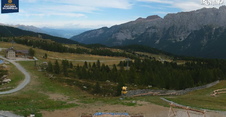 Webcam Madonna di Campiglio - Rifugio Viviani