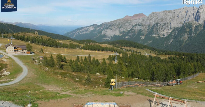 Webcam Madonna di Campiglio - Rifugio Viviani
