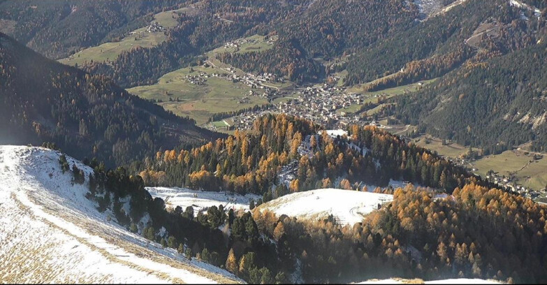 Webcam Pozza di Fassa-Aloch-Buffaure - Sasso Lungo e Sasso Piatto visti da Buffaure