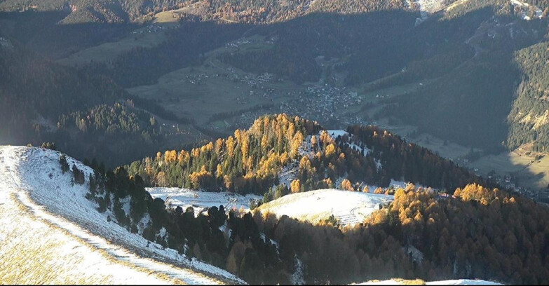 Webcam Pozza di Fassa-Aloch-Buffaure - Sasso Lungo e Sasso Piatto visti da Buffaure