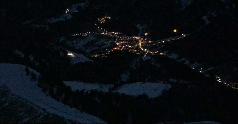 Webcam Pozza di Fassa-Aloch-Buffaure  - Sasso Lungo und Sasso Piatto