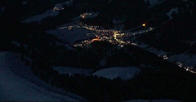 Webcam Pozza di Fassa-Aloch-Buffaure  - Sasso Lungo e Sasso Piatto visti da Buffaure