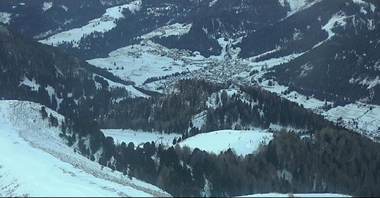 Webcam Pozza di Fassa-Aloch-Buffaure  - Sasso Lungo e Sasso Piatto visti da Buffaure