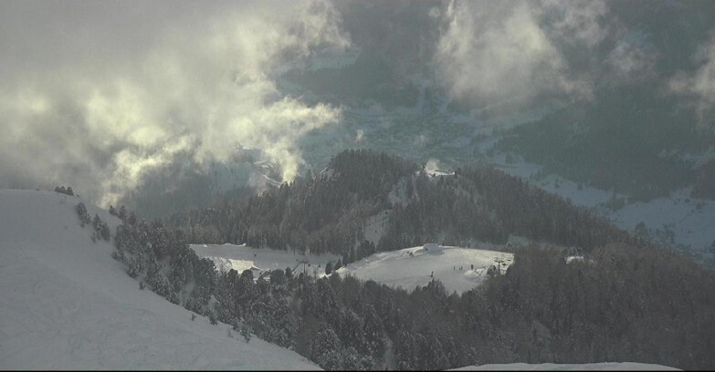 Webcam Pozza di Fassa-Aloch-Buffaure  - Sasso Lungo und Sasso Piatto