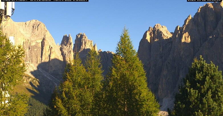 Webcam Виго-ди-Фасса-Пера-Чампедие  - Vigo di Fassa - Gardeccia - Torri del Vajolet