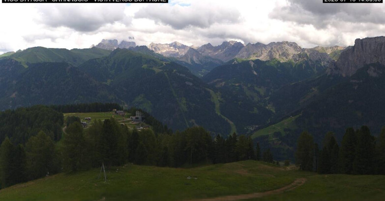 Webcam Vigo di Fassa-Pera-Ciampedìe - Vigo di Fassa - Ciampedie e Pozza Buffaure