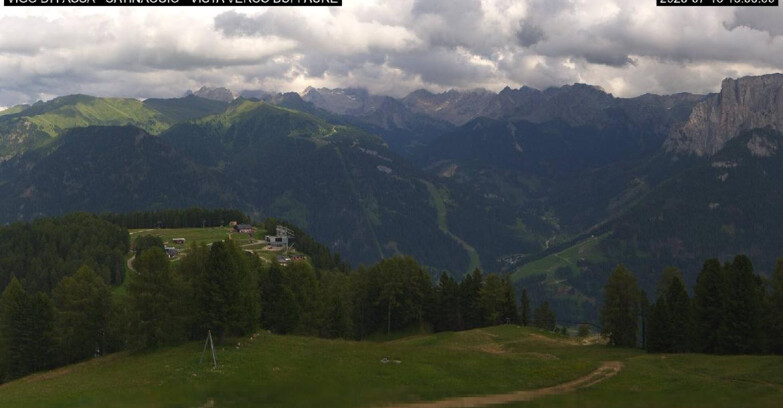 Webcam Vigo di Fassa-Pera-Ciampedìe - Vigo di Fassa - Ciampedie e Pozza Buffaure