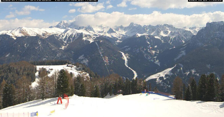 Webcam Vigo di Fassa-Pera-Ciampedìe - Vigo di Fassa - Ciampedie e Pozza Buffaure