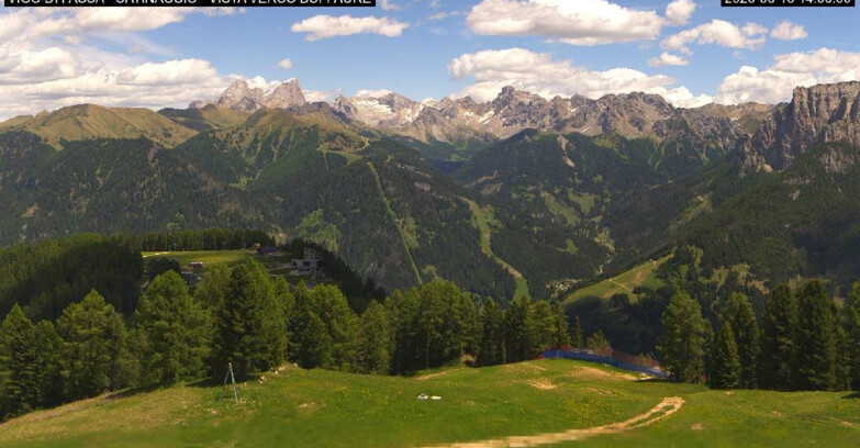 Webcam Vigo di Fassa-Pera-Ciampedìe - Vigo di Fassa - Ciampedie e Pozza Buffaure