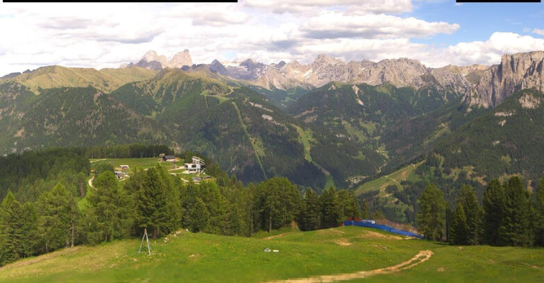 Webcam Vigo di Fassa-Pera-Ciampedìe - Vigo di Fassa - Ciampedie e Pozza Buffaure