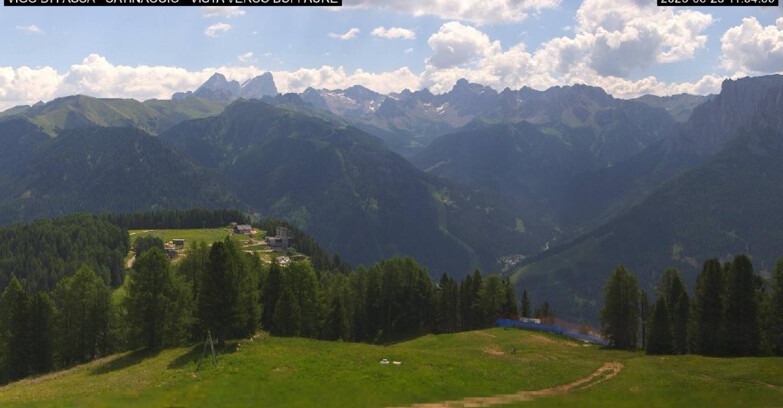 Webcam Vigo di Fassa-Pera-Ciampedìe - Vigo di Fassa - Ciampedie e Pozza Buffaure