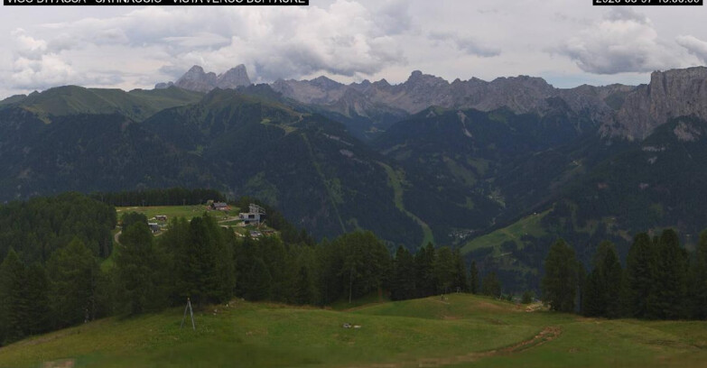 Webcam Vigo di Fassa-Pera-Ciampedìe - Vigo di Fassa - Ciampedie e Pozza Buffaure