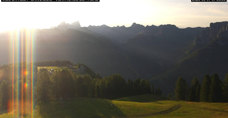 Webcam Vigo di Fassa-Pera-Ciampedìe - Vigo di Fassa - Ciampedie e Pozza Buffaure