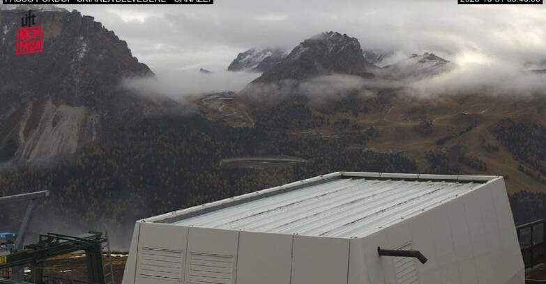 Webcam Campitello-Mazzin-Col Rodella  - Canazei - Belvedere - Skiarea Belvedere