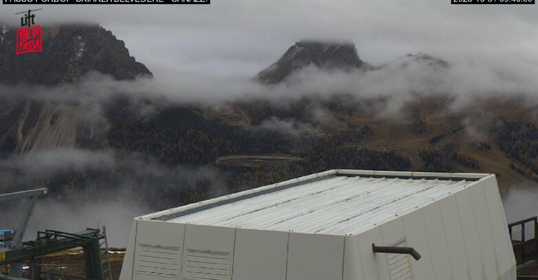 Webcam Campitello-Mazzin-Col Rodella  - Canazei - Belvedere - Skiarea Belvedere