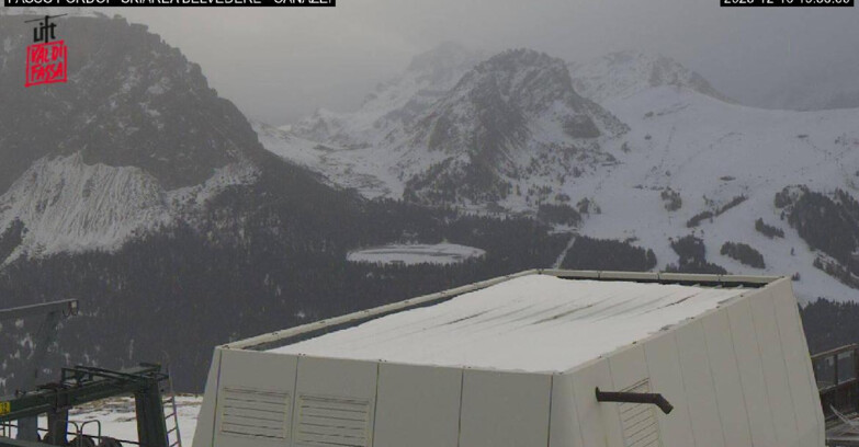 Webcam Campitello-Mazzin-Col Rodella - Canazei - Belvedere - Skiarea Belvedere