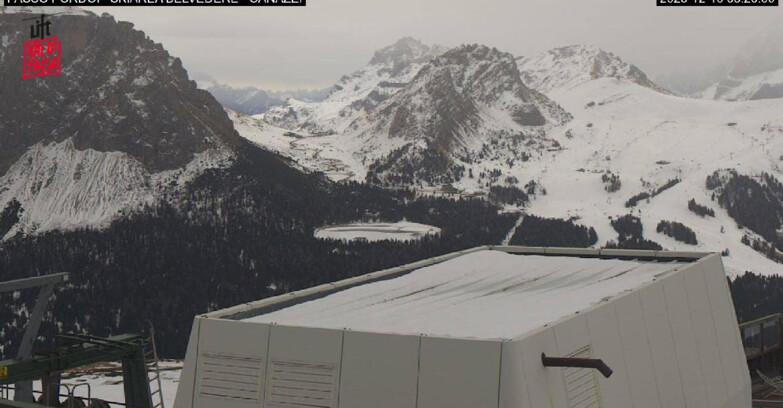Webcam Campitello-Mazzin-Col Rodella - Canazei - Belvedere - Skiarea Belvedere