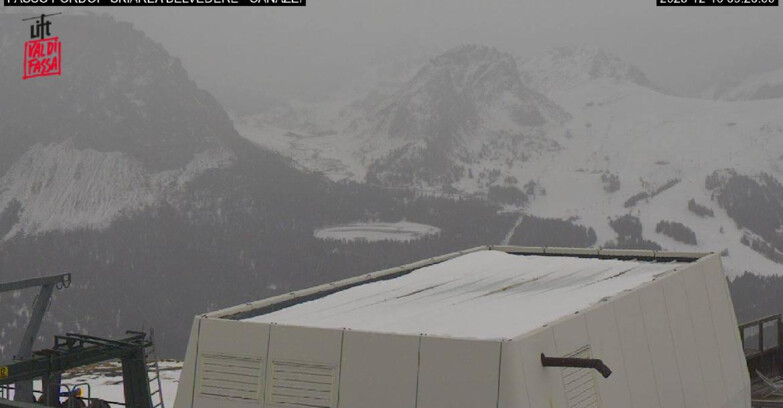 Webcam Campitello-Mazzin-Col Rodella - Canazei - Belvedere - Skiarea Belvedere