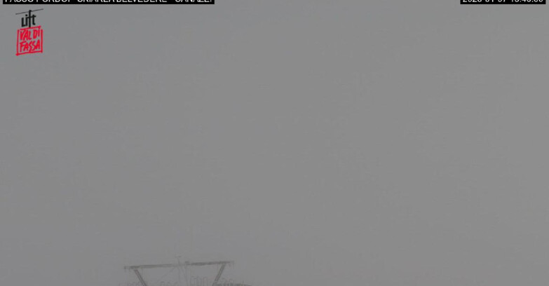 Webcam Campitello-Mazzin-Col Rodella - Canazei - Belvedere - Skiarea Belvedere