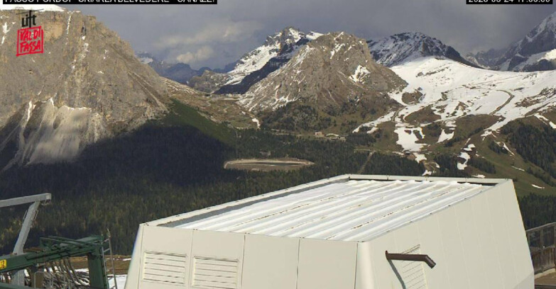 Webcam Кампителло-Маццин-Кол-Роделла  - Canazei - Belvedere - Skiarea Belvedere