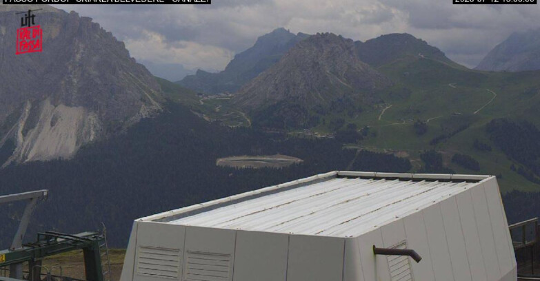 Webcam Campitello-Mazzin-Col Rodella - Canazei - Belvedere - Skiarea Belvedere