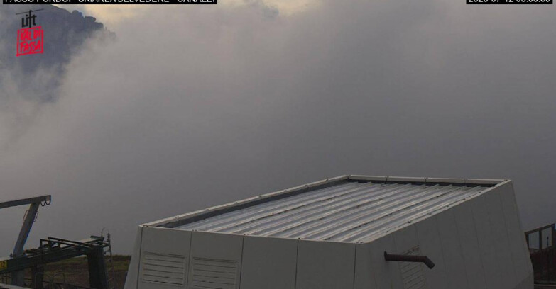 Webcam Campitello-Mazzin-Col Rodella - Canazei - Belvedere - Skiarea Belvedere