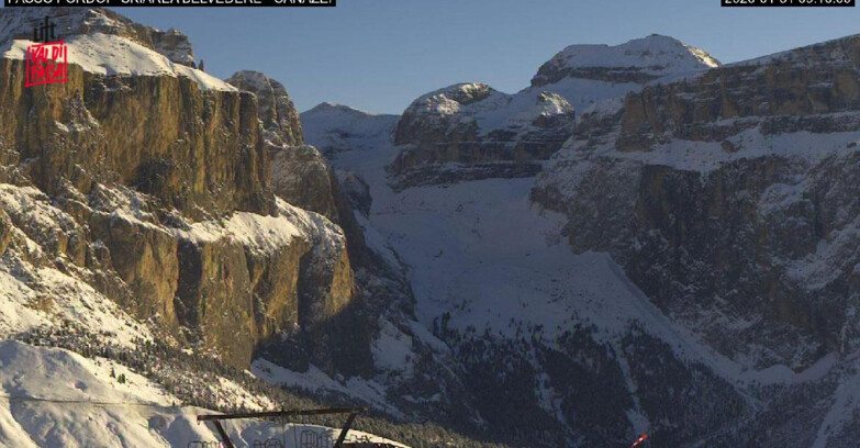 Webcam Campitello-Mazzin-Col Rodella - Canazei - Belvedere - Skiarea Belvedere