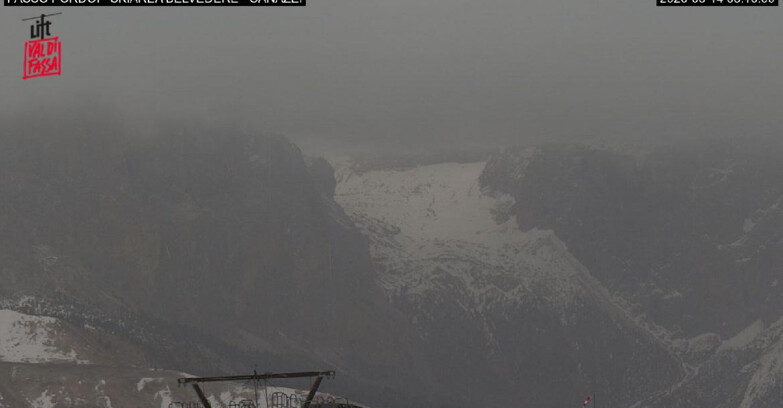 Webcam Campitello-Mazzin-Col Rodella - Canazei - Belvedere - Skiarea Belvedere