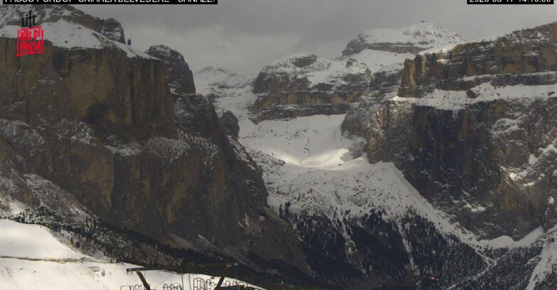 Webcam Campitello-Mazzin-Col Rodella - Canazei - Belvedere - Skiarea Belvedere
