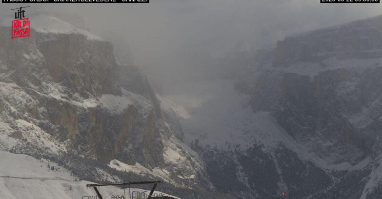Webcam Campitello-Mazzin-Col Rodella  - Canazei - Belvedere - Skiarea Belvedere