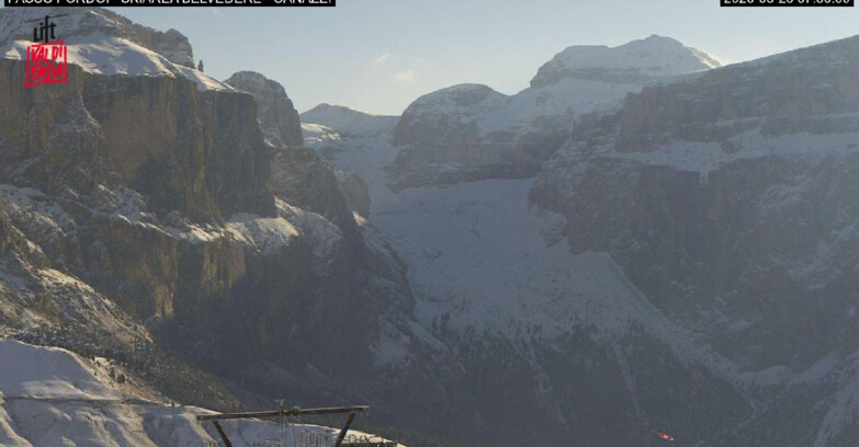 Webcam Campitello-Mazzin-Col Rodella - Canazei - Belvedere - Skiarea Belvedere