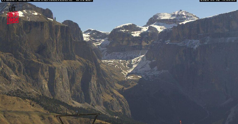 Webcam Campitello-Mazzin-Col Rodella - Canazei - Belvedere - Skiarea Belvedere